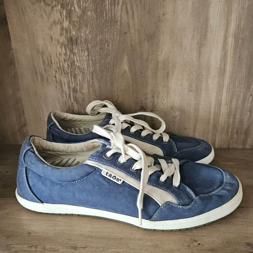 Taos Shooting Star Blue Canvas Lace Up Sneakers Womens 9W